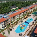 Apartamento Ondas Praia Resort